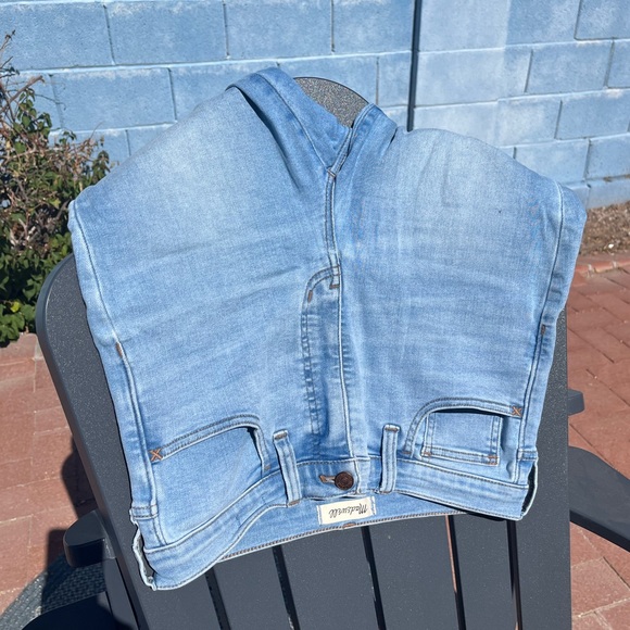 Madewell Denim - Madewell Roadtripper Jeans
